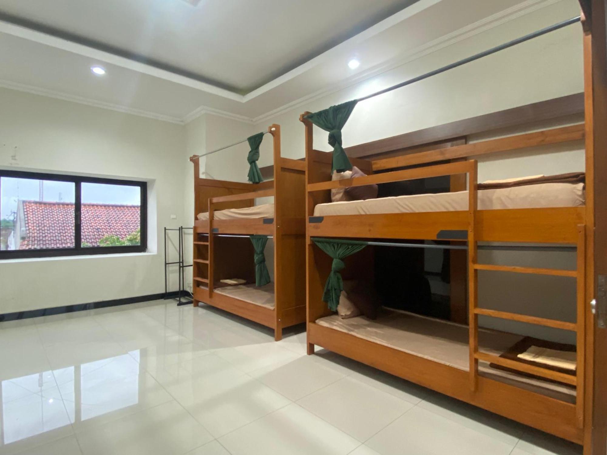 Zzz Hostel Μαλάνγκ Εξωτερικό φωτογραφία