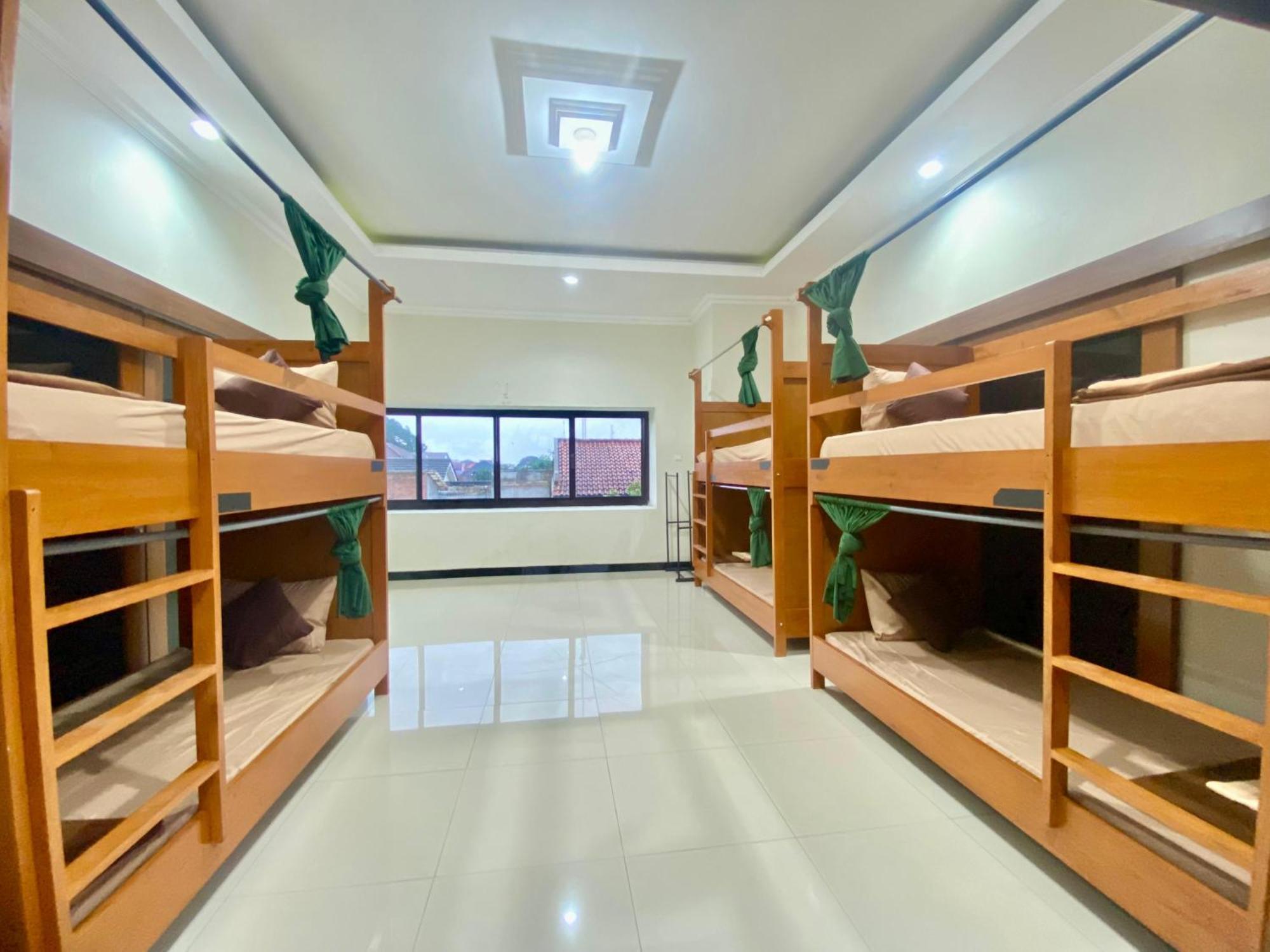 Zzz Hostel Μαλάνγκ Εξωτερικό φωτογραφία