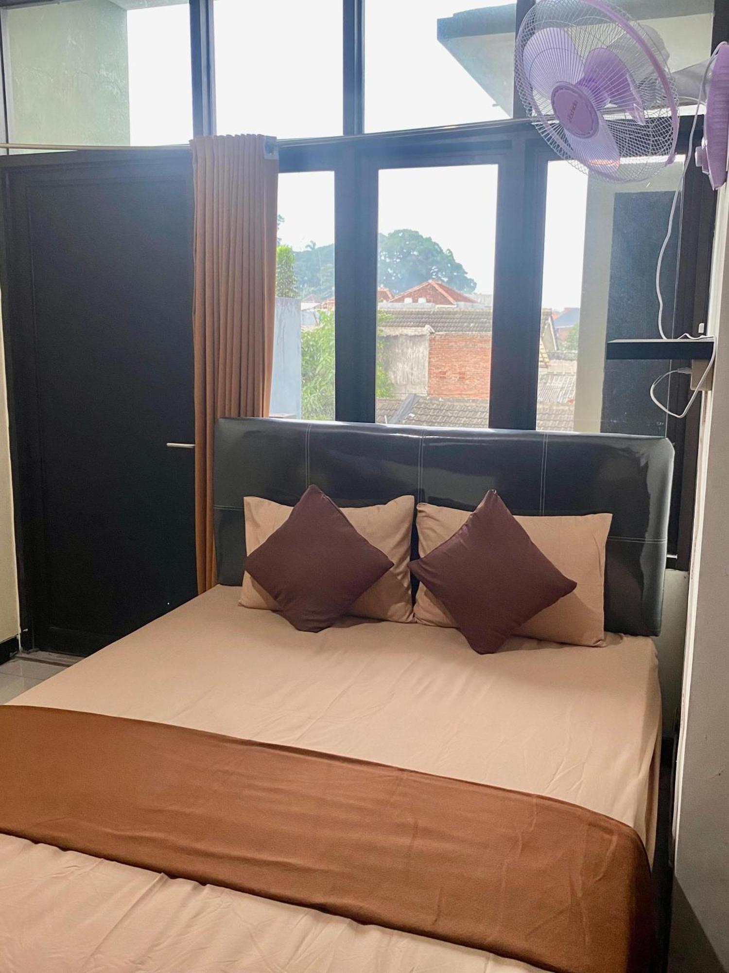Zzz Hostel Μαλάνγκ Εξωτερικό φωτογραφία