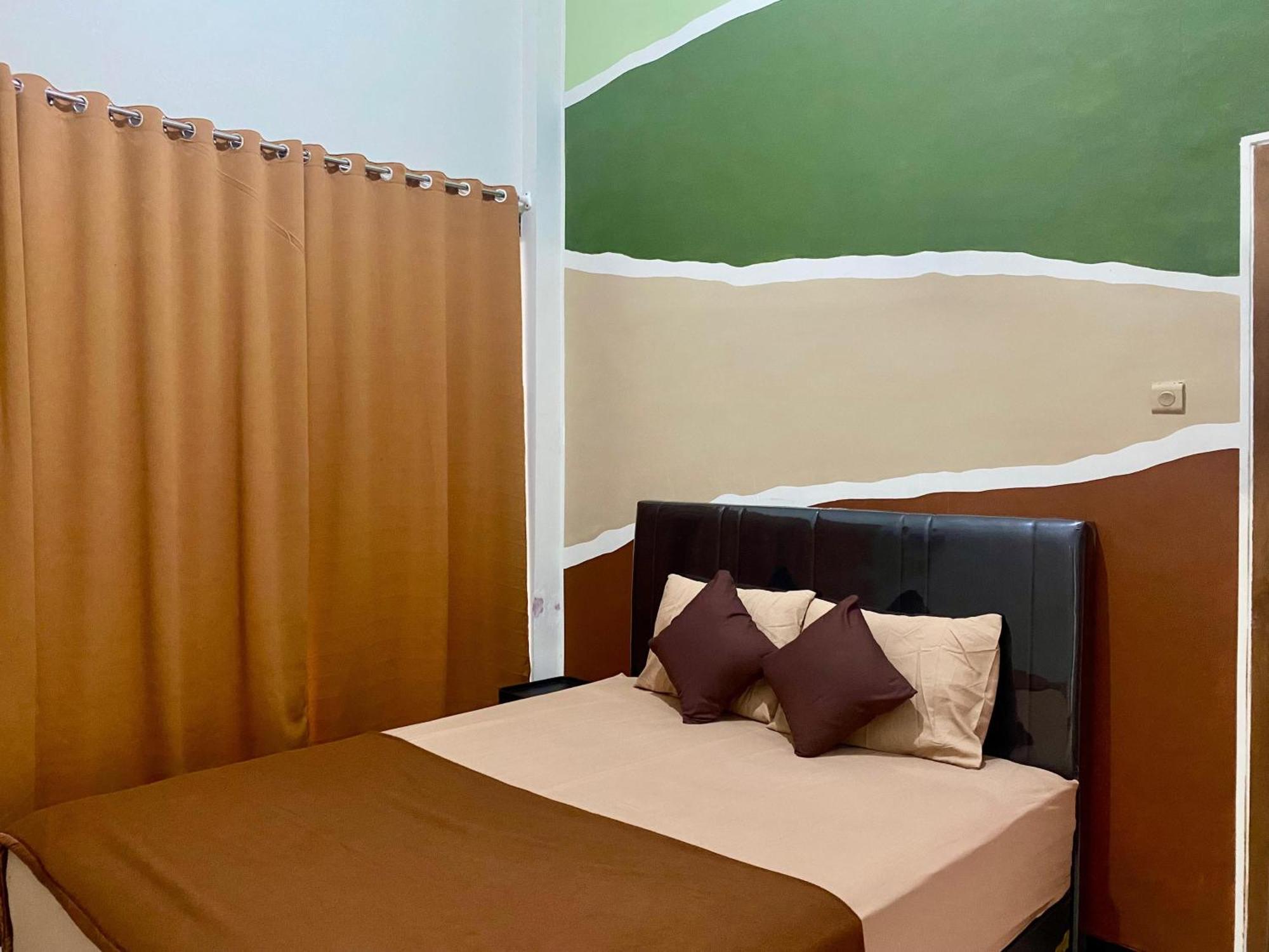 Zzz Hostel Μαλάνγκ Εξωτερικό φωτογραφία