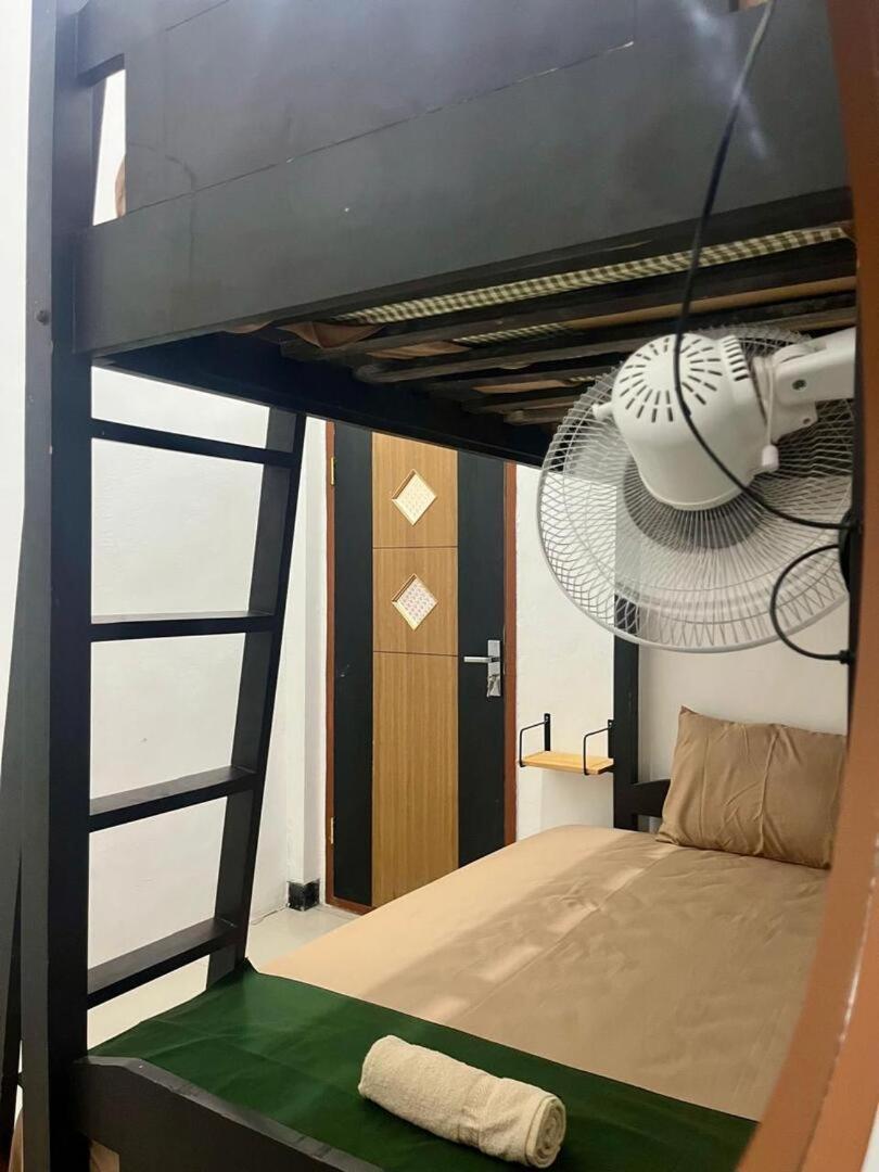 Zzz Hostel Μαλάνγκ Εξωτερικό φωτογραφία